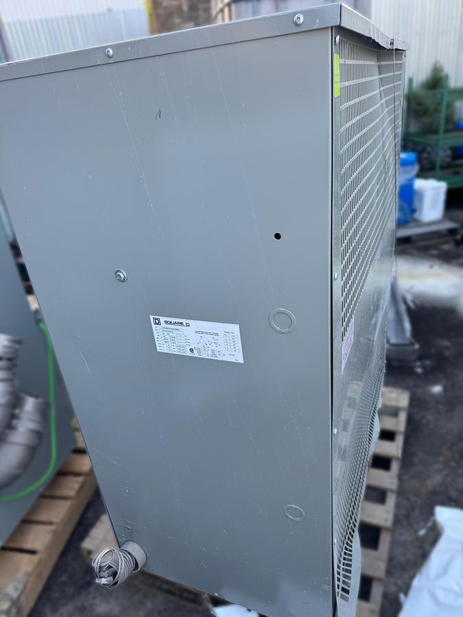 Square D 150 kVA Dry Type Transformer CZTC0150 S000008