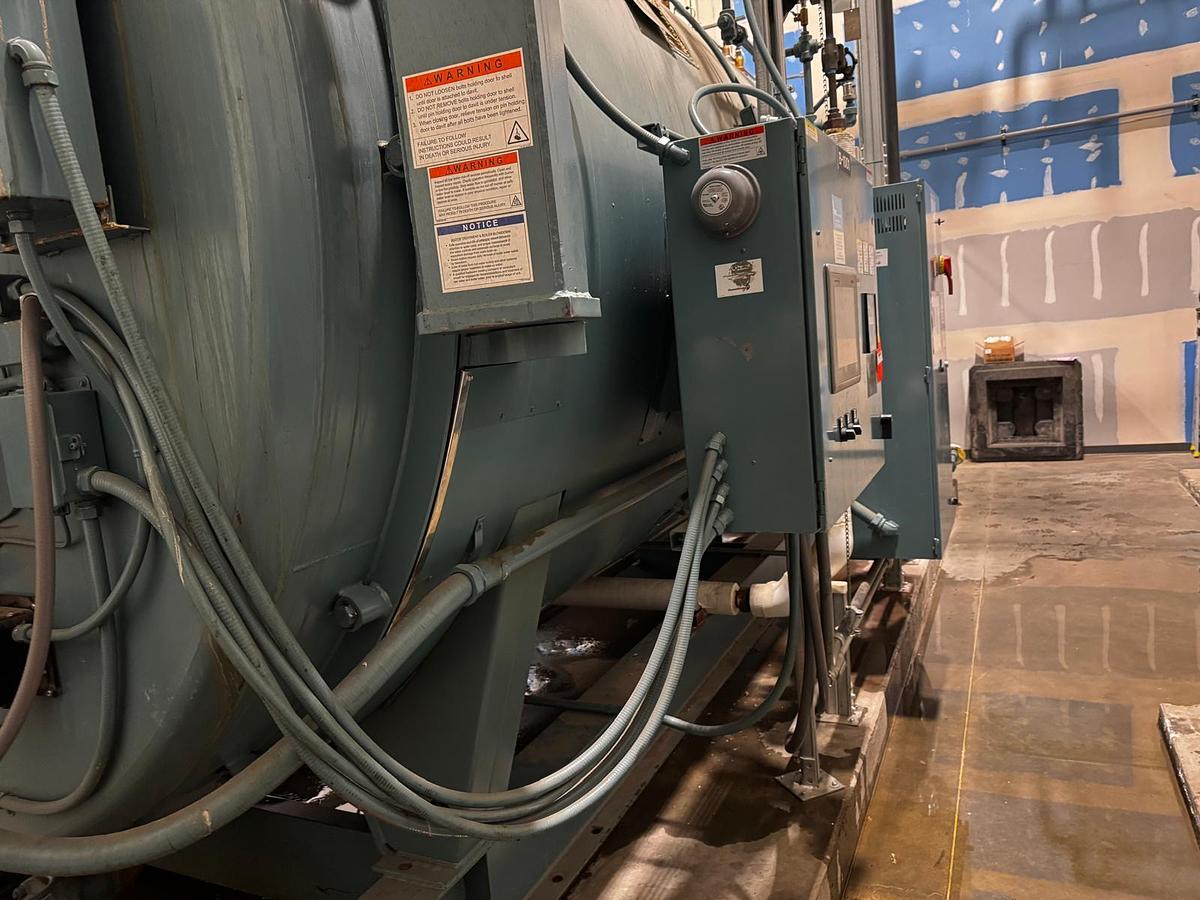 700 HP Cleaver Brooks CBEX-E-700-700-250ST Firetube Steam Boiler #BSCB700HP294 — photo 5